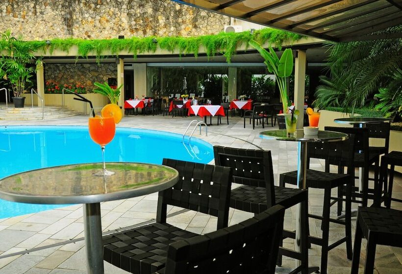 Ferraretto Guarujá Hotel & Spa