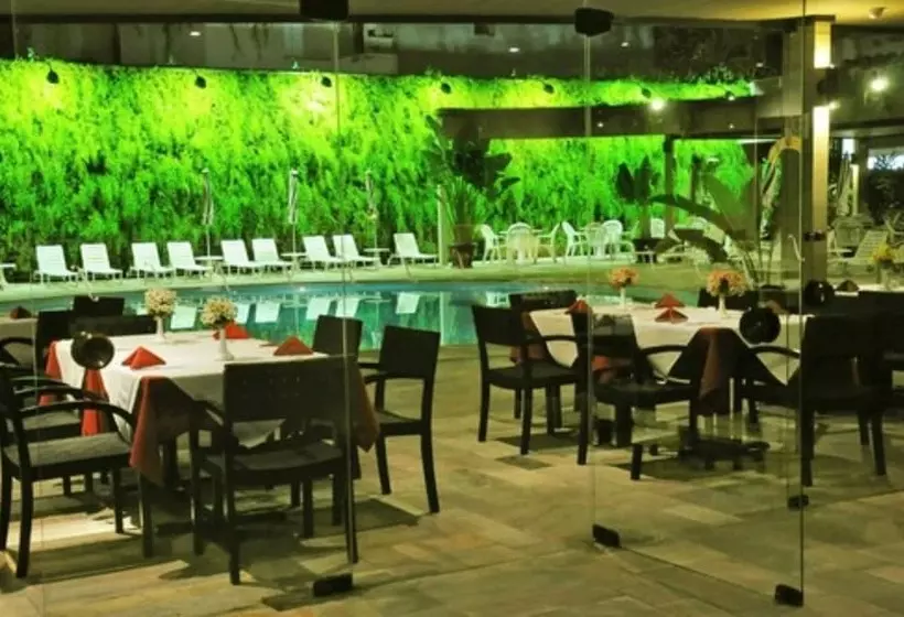 Ferraretto Guarujá Hotel & Spa