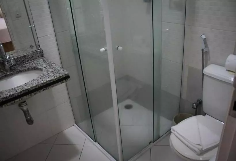 هتل Higienopolis  & Suites