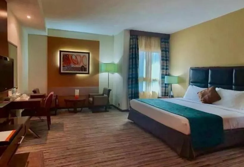 Phoenix Plaza Hotel Apartments