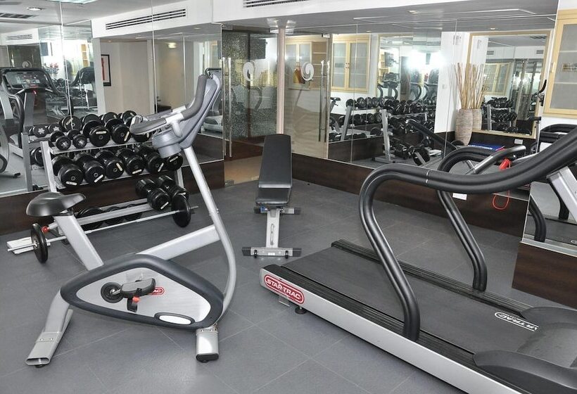 Phoenix Plaza Hotel Apartments