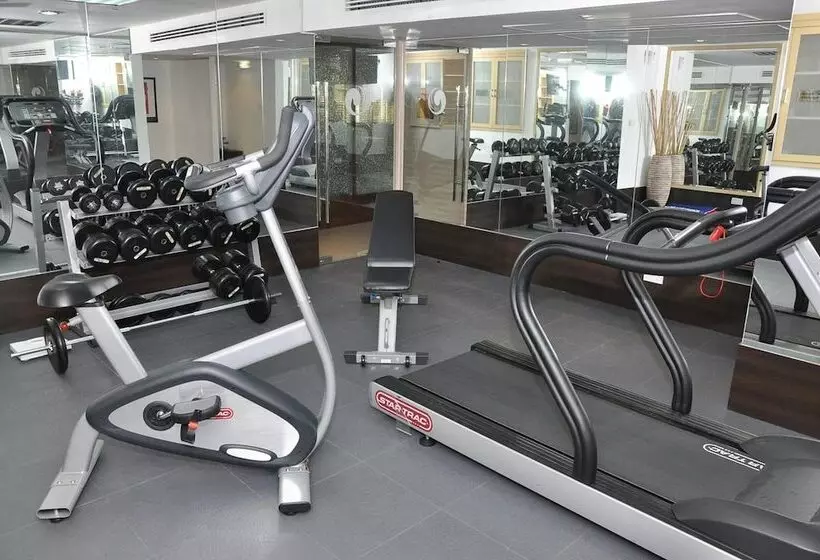 Phoenix Plaza Hotel Apartments