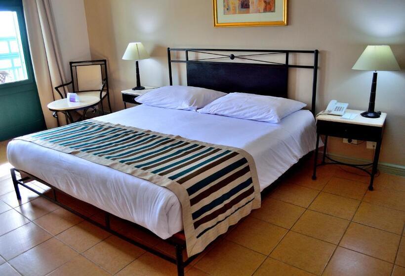 هتل JAZ Neo Naama Bay