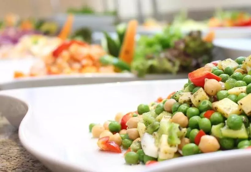 בית מלון כפרי JAZ Neo Naama Bay