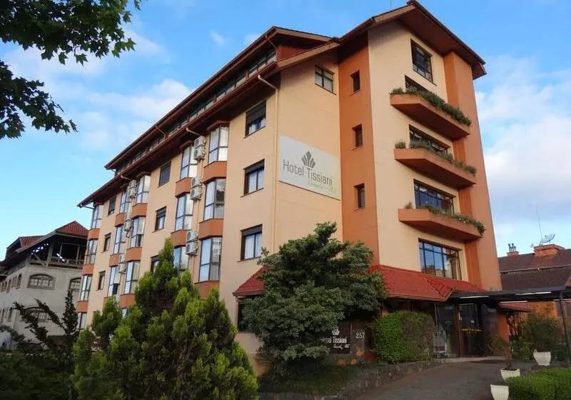 Otel Tissiani Canela