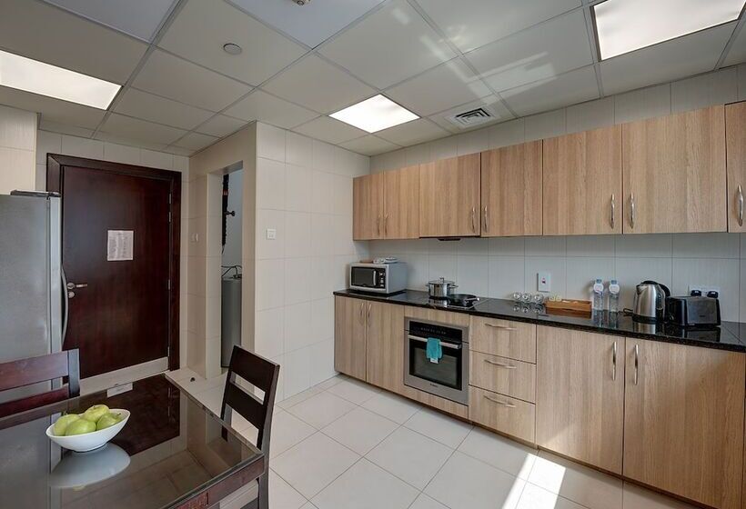 Marina Hotel Apartments