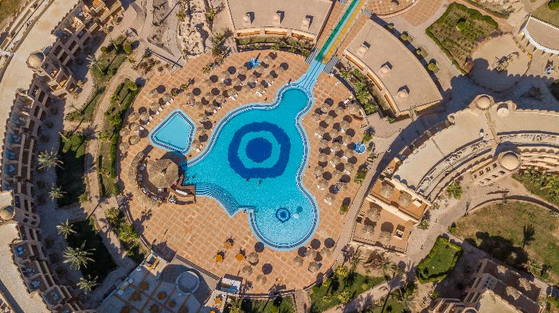 استراحتگاه Utopia Beach Club