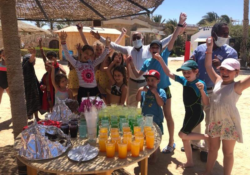 استراحتگاه Utopia Beach Club