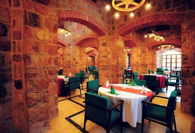 استراحتگاه Utopia Beach Club