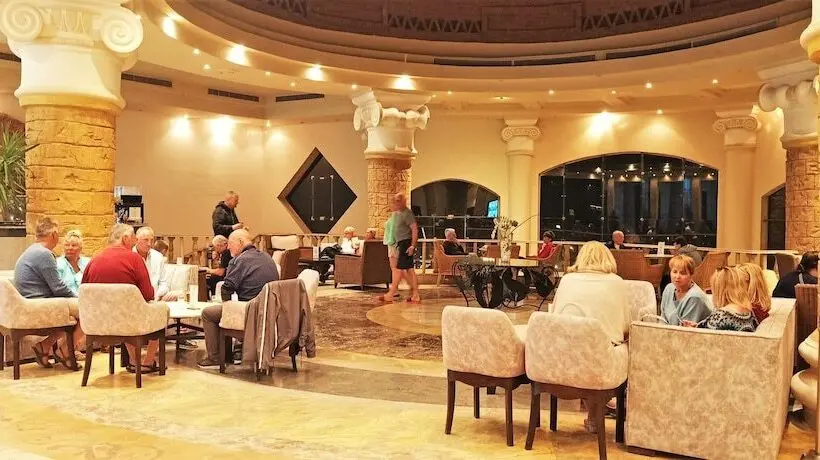 استراحتگاه Utopia Beach Club