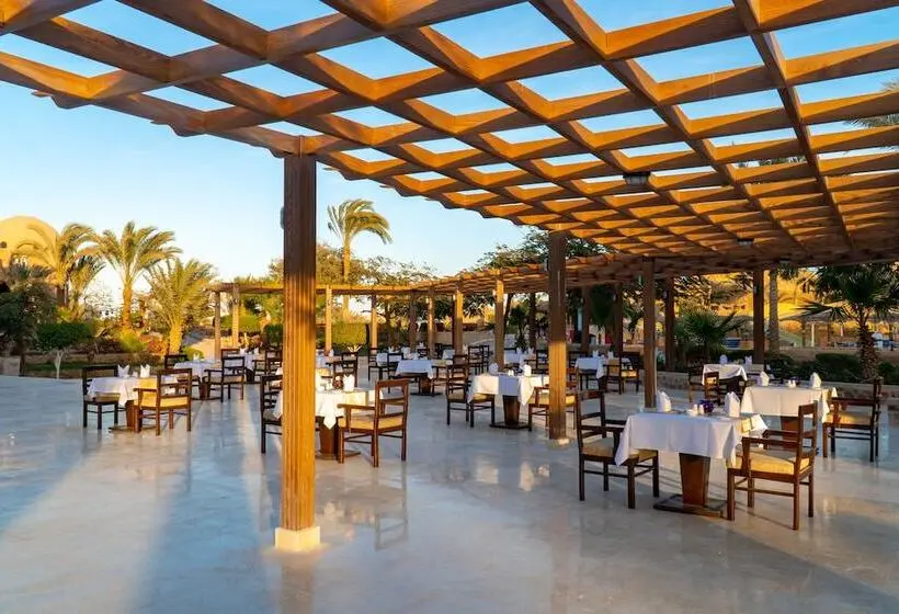 استراحتگاه Utopia Beach Club