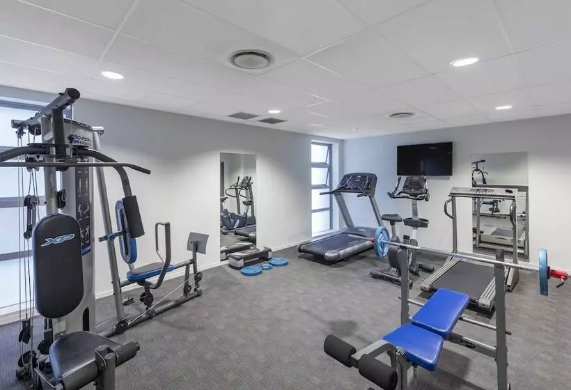 Tetra Serviced Apartments By Castle