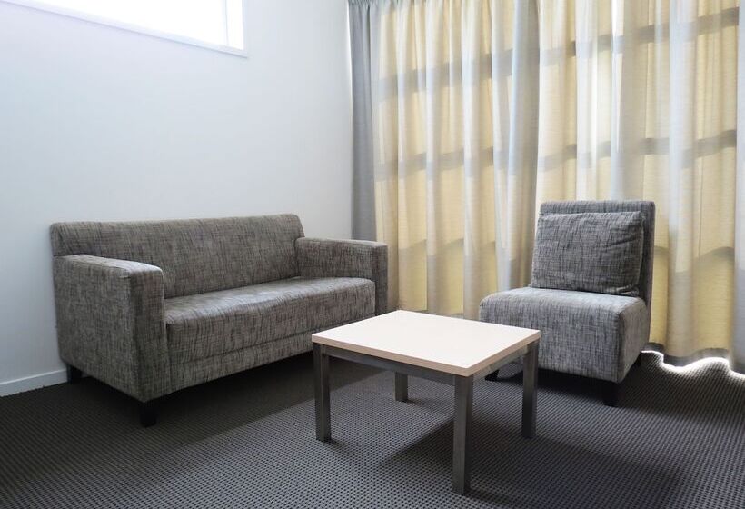 Tetra Serviced Apartments By Castle