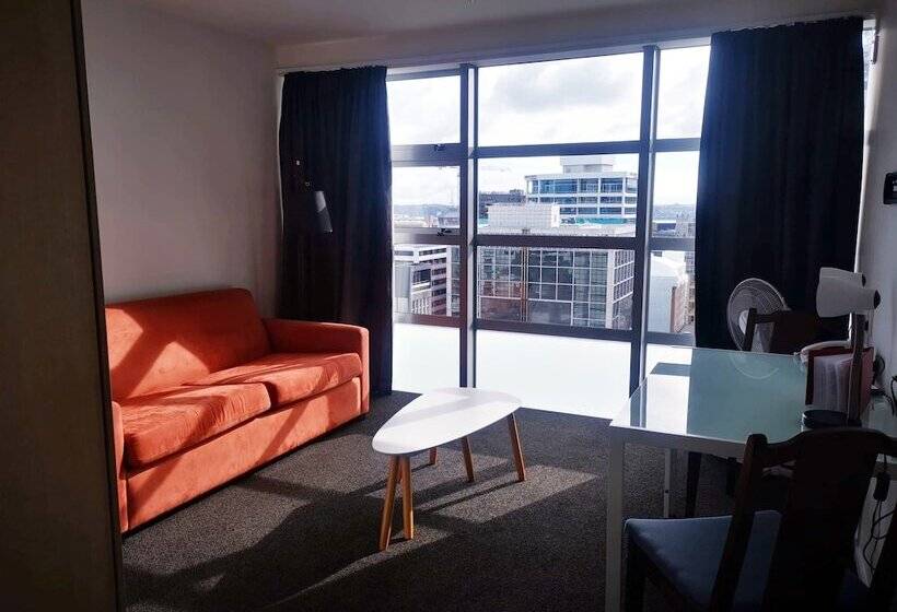 Tetra Serviced Apartments By Castle