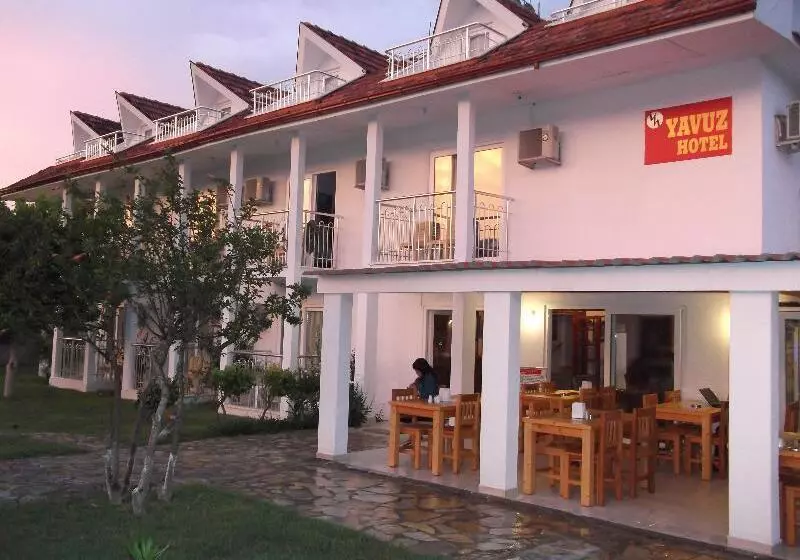 Yavuz Hotel