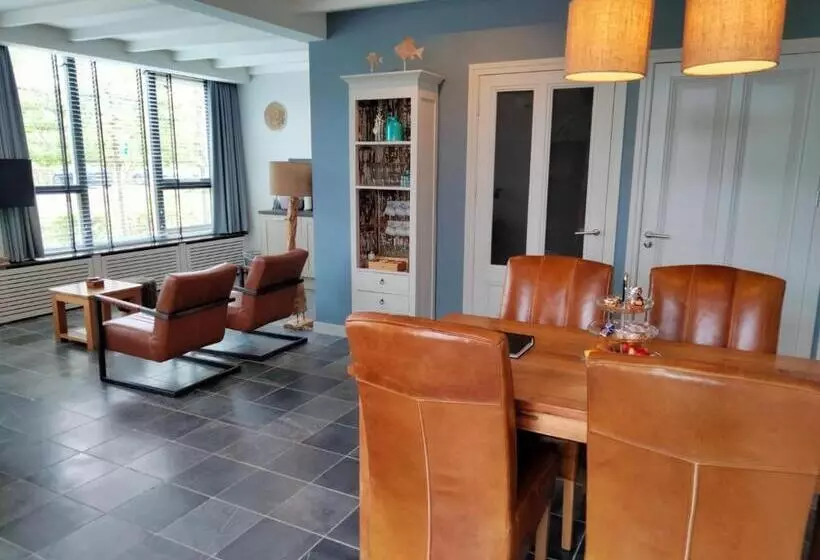 B&b Veers Buuten