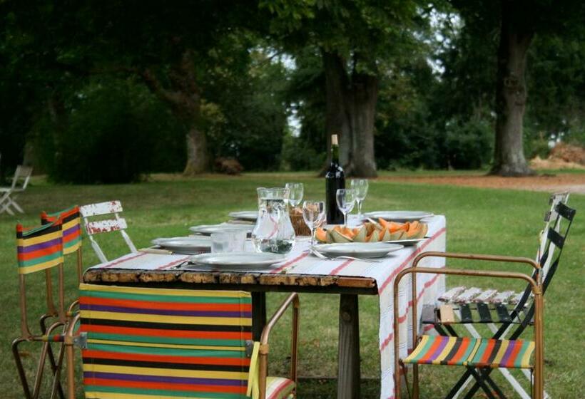 Bed and Breakfast La Chambre De La Tour