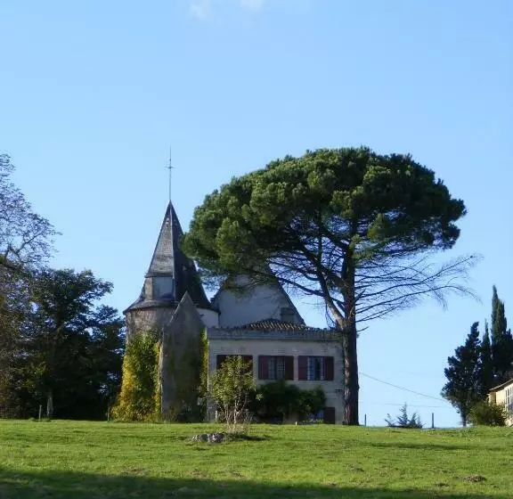 Aamiaismajoitus (B&B) La Chambre De La Tour