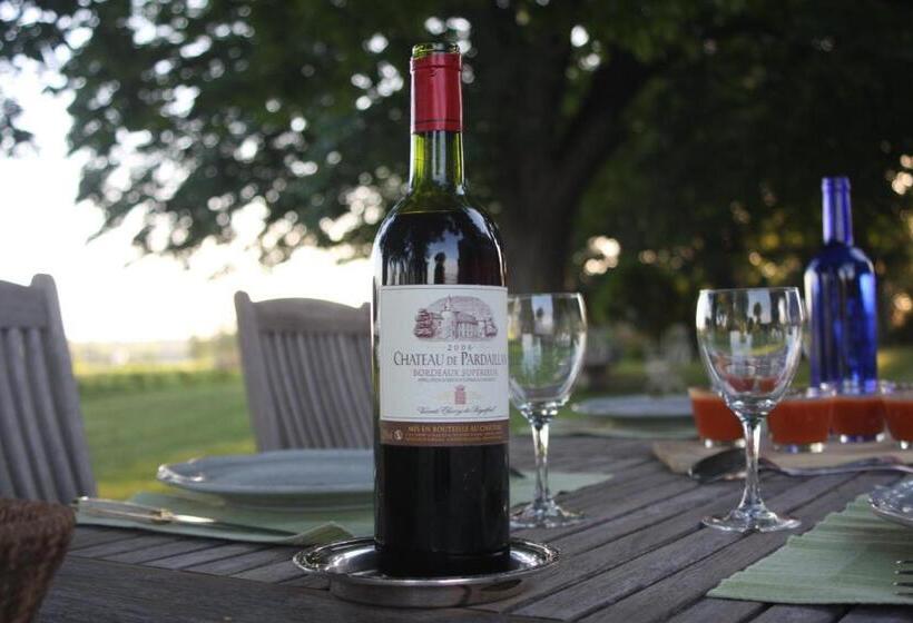 Bed and Breakfast La Chambre De La Tour