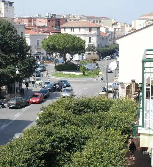 تختخواب و صبحانه La Fortezza