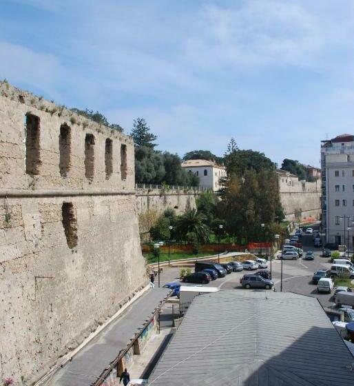 تختخواب و صبحانه La Fortezza