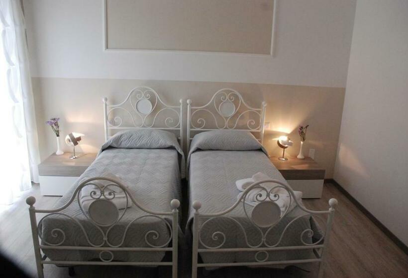 تختخواب و صبحانه La Fortezza