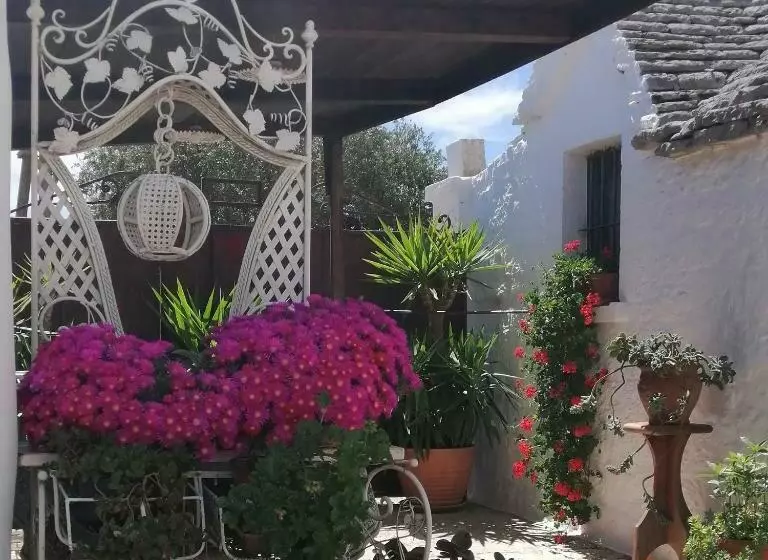 ベッドアンドブレックファースト Trulli La Casa Di Rosa