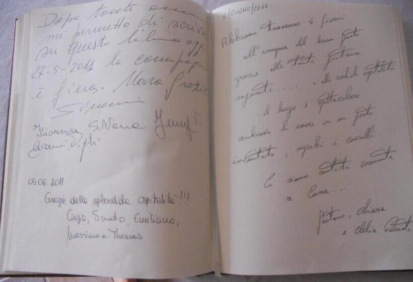 בית מלון כפרי Agriturismo Lusani