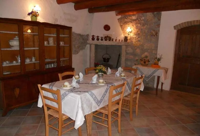 هتل Agriturismo Lusani