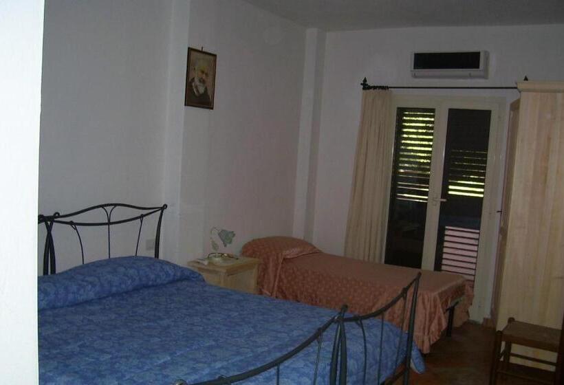 فندق Fumu Ludurru Farm Stay