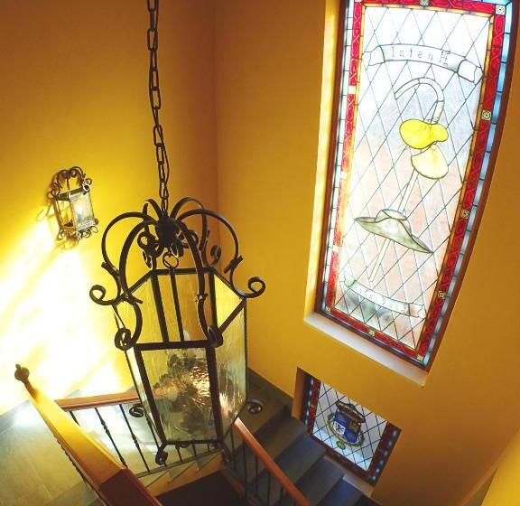 פנסיון Hostal Plaza Mayor