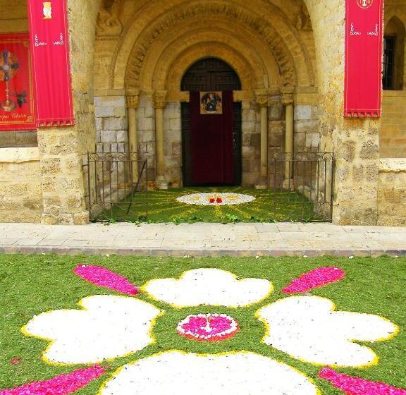 פנסיון Hostal Plaza Mayor