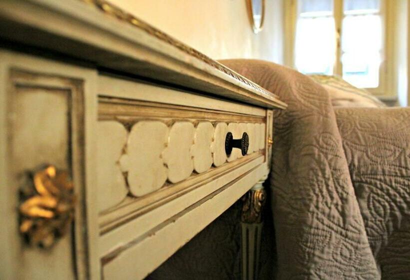 بنسيون I Fiori Di Miranda