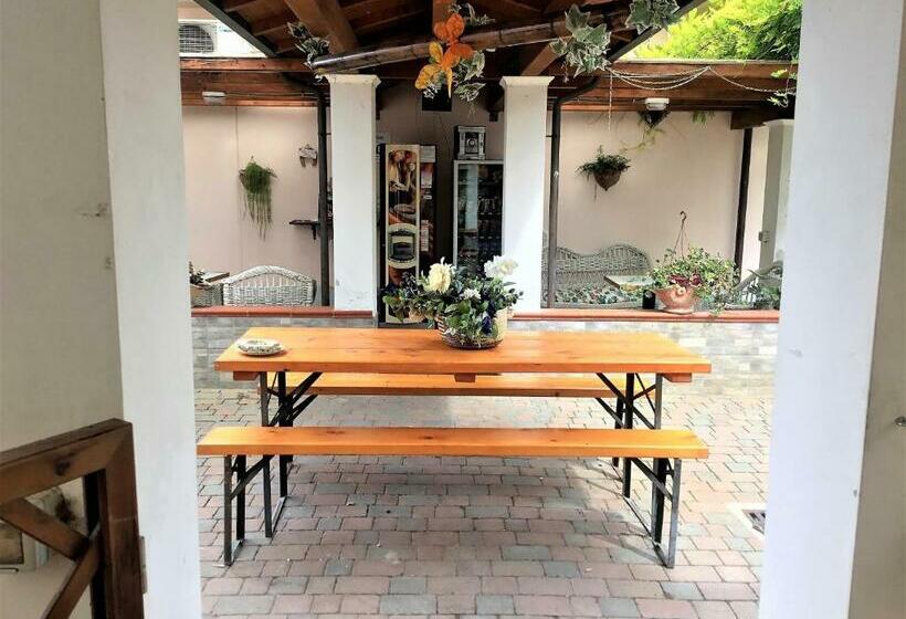 Пансион I Girasoli Di Migliarino