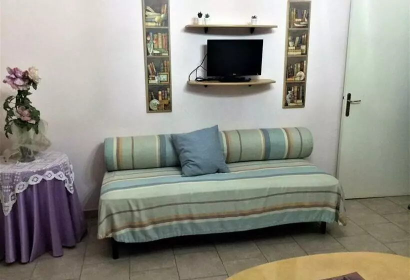 ペンション I Girasoli Di Migliarino