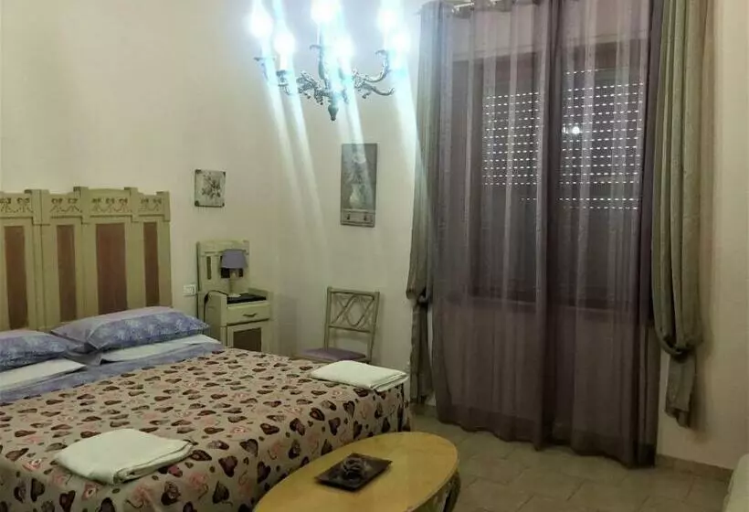 ペンション I Girasoli Di Migliarino