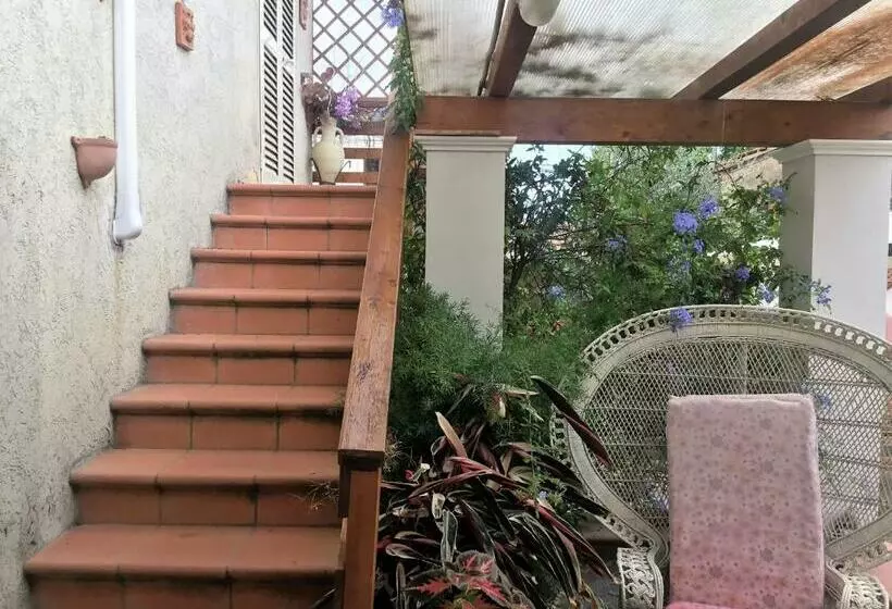 ペンション I Girasoli Di Migliarino