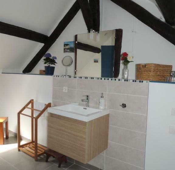 بنسيون Ilot Bonheur