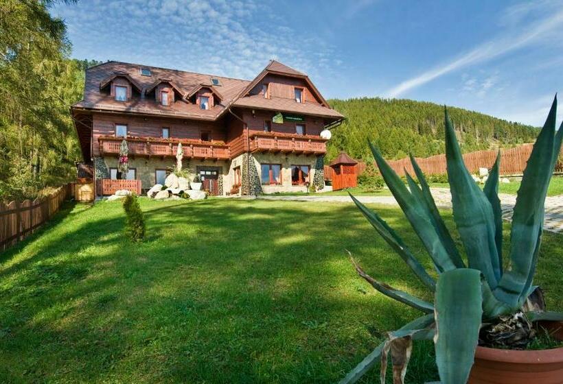 펜션 Penzionharmonia Eu