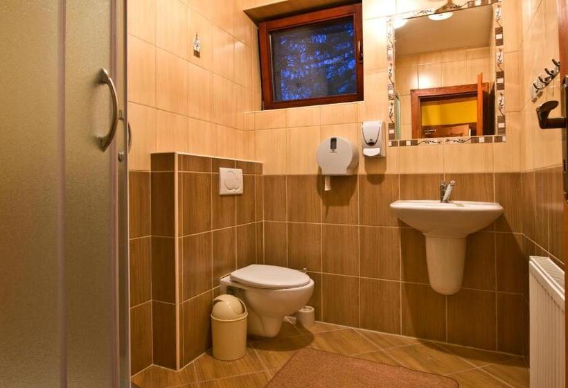 펜션 Penzionharmonia Eu