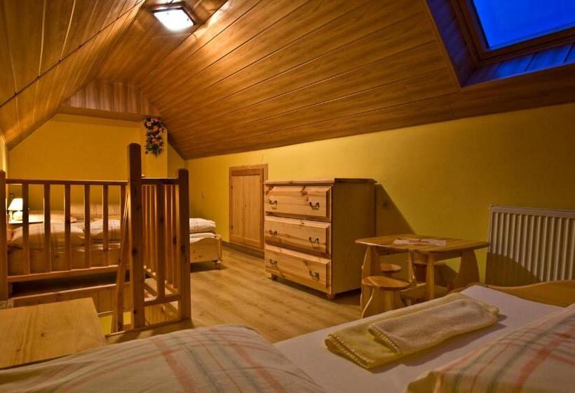 펜션 Penzionharmonia Eu