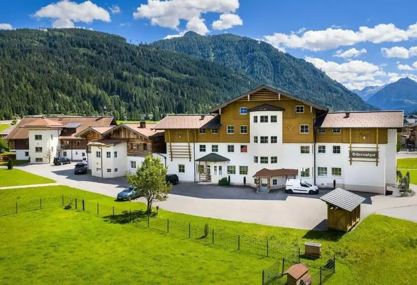 Aparthotel Paradies   Schrempfgut