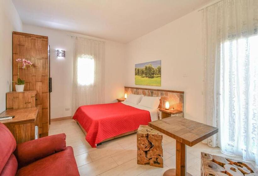 住宿加早餐  Calasole Country House