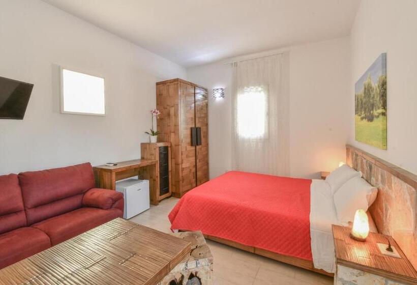 住宿加早餐  Calasole Country House