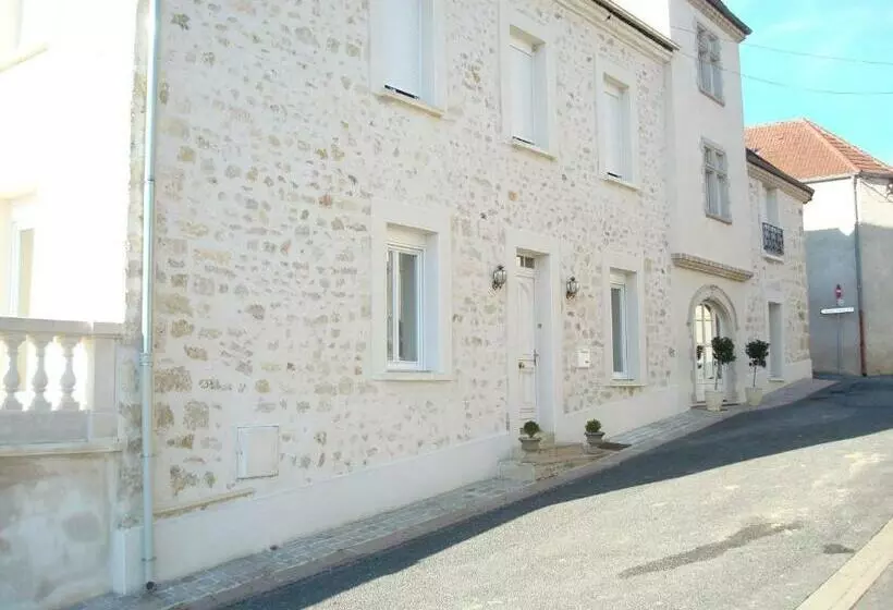 ベッドアンドブレックファースト Chambres D Hotes Karine Smej