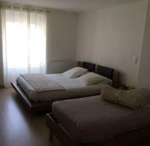 ベッドアンドブレックファースト Chambres D Hotes Karine Smej