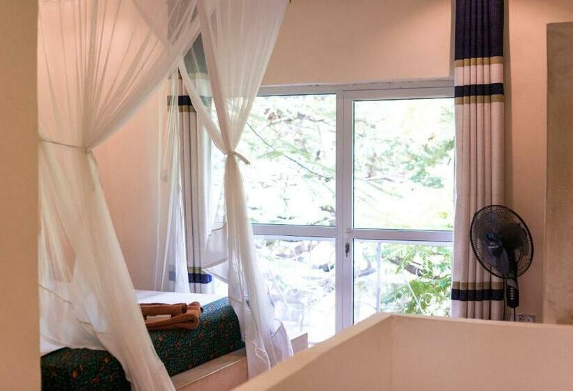 住宿加早餐  Ebb & Flow