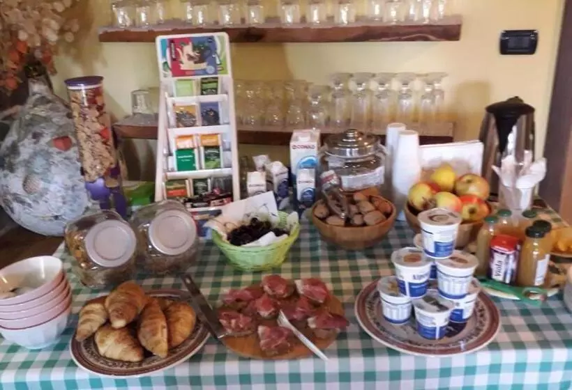 Aamiaismajoitus (B&B) Il Casolare Bioenergetico