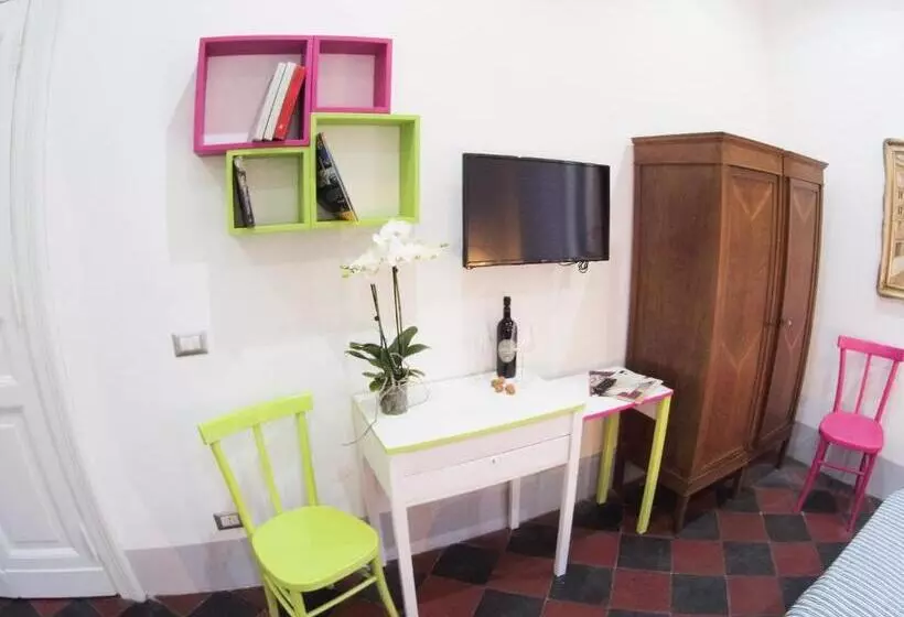 تختخواب و صبحانه L Architetto