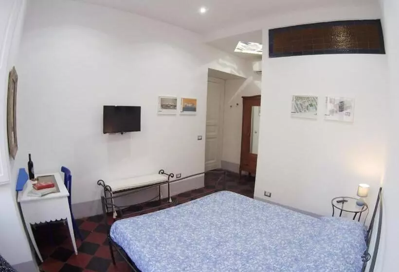 تختخواب و صبحانه L Architetto